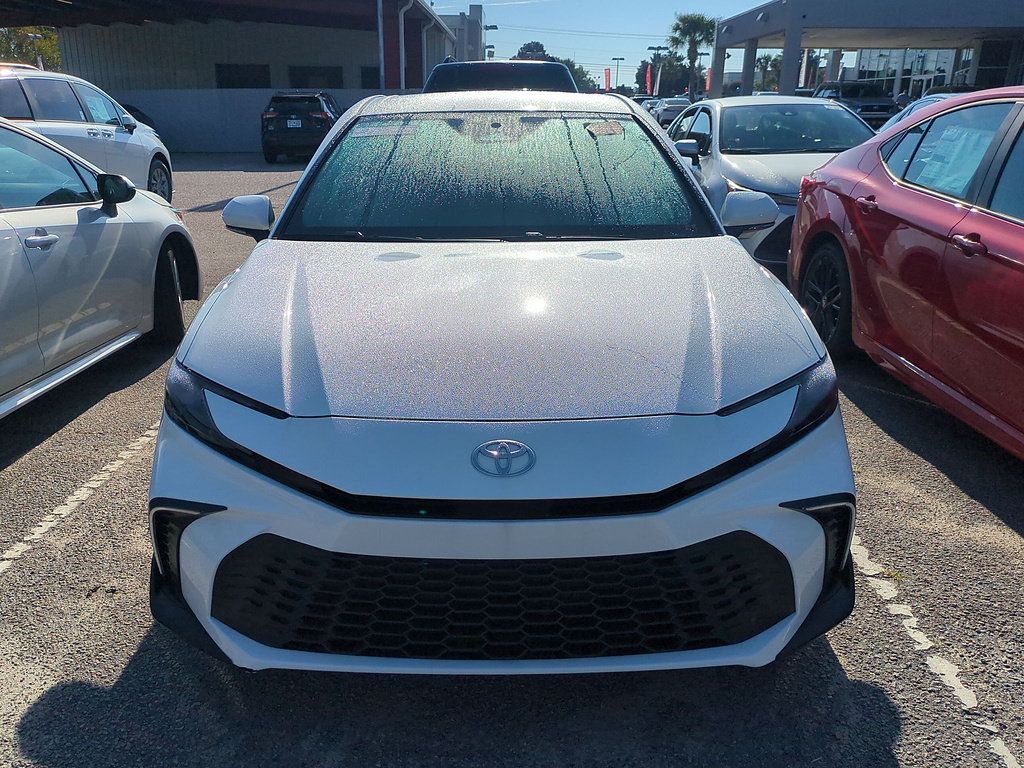 Used 2026 Toyota Camry SE FWD image 6