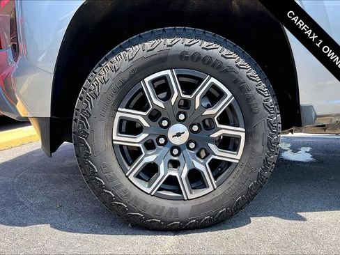 Used 2023 Chevrolet Colorado Z71 w/ Z71 Convenience Package 2 AWD/4WD image 33