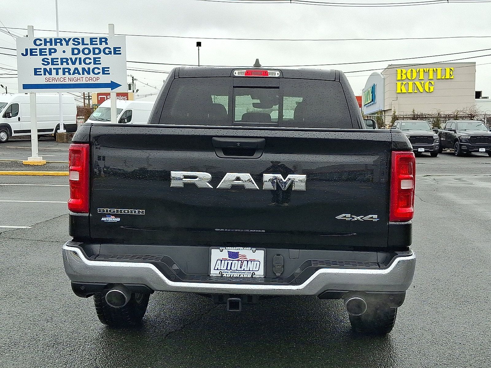 Used 2025 RAM 1500 Big Horn AWD/4WD image 6