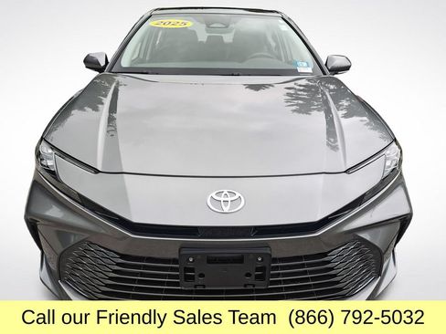Certified 2025 Toyota Camry XLE AWD/4WD image 10
