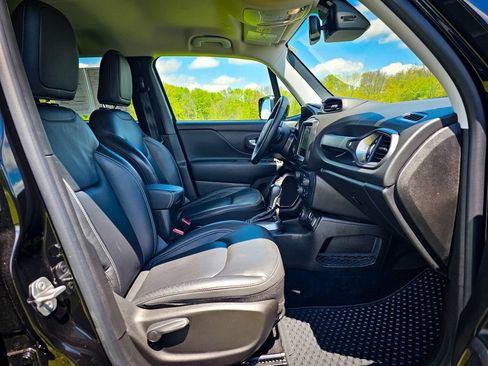 Certified 2022 Jeep Renegade Limited AWD/4WD image 41