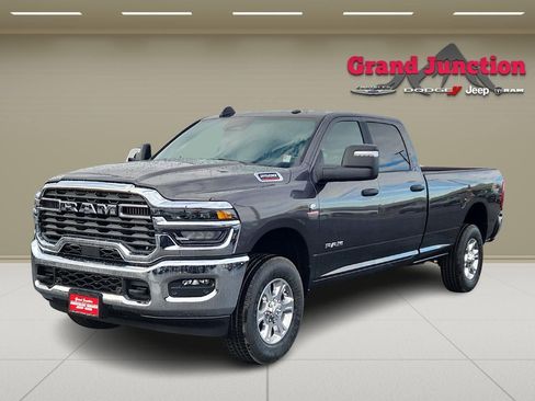 New 2026 RAM 2500 Big Horn AWD/4WD image 2