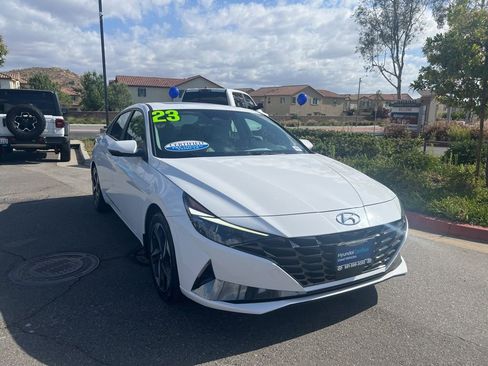 Certified 2023 Hyundai Elantra Limited FWD image 2