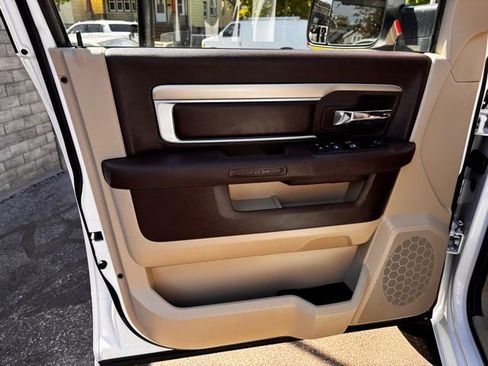 Used 2013 RAM 1500 Classic SLT w/ Protection Group AWD/4WD image 11