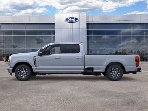New 2026 Ford F350 Lariat RWD image 3