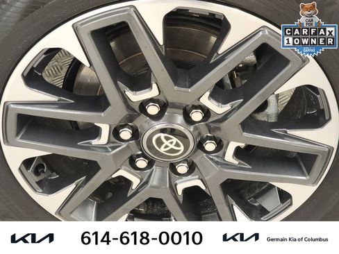Used 2025 Toyota Tundra Limited AWD/4WD image 13