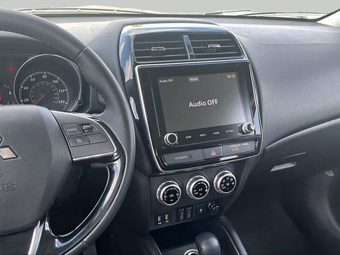 Used 2024 Mitsubishi Outlander Sport SE AWD/4WD image 6
