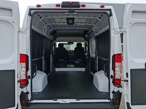 Used 2024 RAM ProMaster 2500 w/ Safety Group FWD image 24