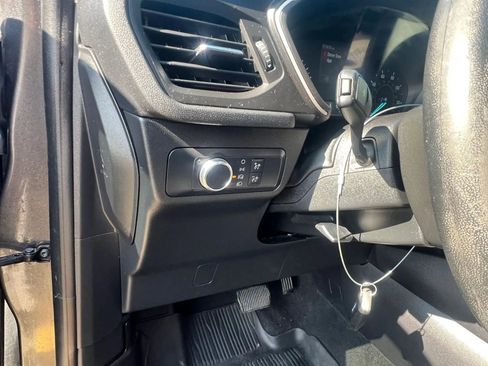 Used 2020 Ford Escape SE FWD image 14