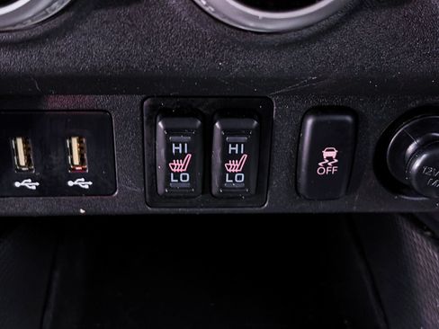 Used 2020 Mitsubishi Outlander Sport ES AWD/4WD image 21