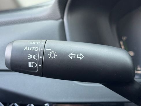 Used 2023 Honda Accord Touring image 14