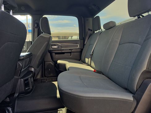 Used 2022 RAM 2500 Big Horn AWD/4WD image 22