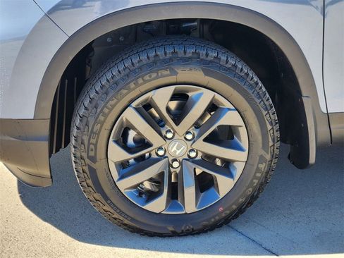 New 2026 Honda Ridgeline Sport image 9