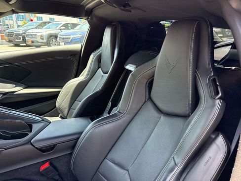 Used 2025 Chevrolet Corvette Stingray Coupe w/ Z51 Performance Package RWD image 10