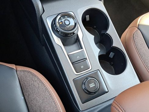 Certified 2025 Ford Bronco Sport Outer Banks w/ Outer Banks Tech Package+ image 33