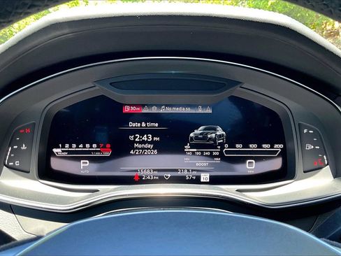 Used 2024 Audi RS 7 Performance AWD/4WD image 10