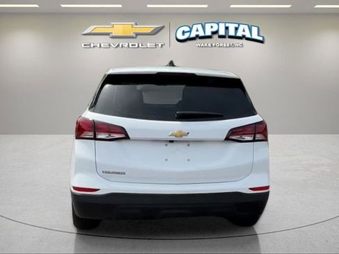 Used 2024 Chevrolet Equinox LS image 4