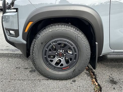 New 2026 Nissan Frontier Pro-X image 12