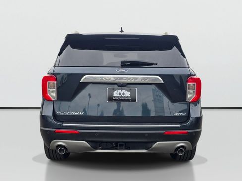 Used 2022 Ford Explorer Platinum w/ Technology Package AWD/4WD image 4