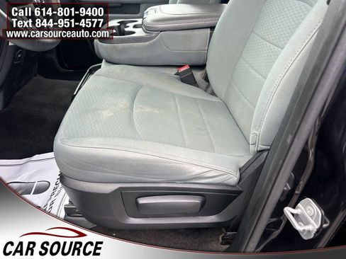 Used 2017 RAM 1500 Classic SLT AWD/4WD image 6