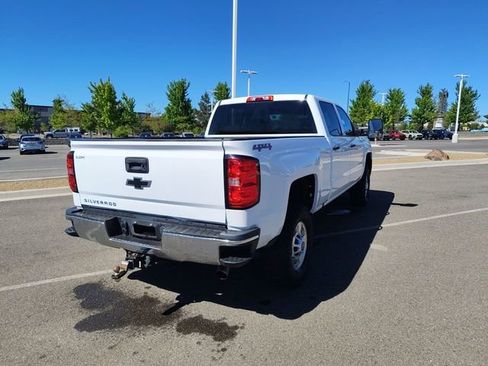 Used 2016 Chevrolet Silverado 2500 W/T w/ WT Convenience Package AWD/4WD image 2