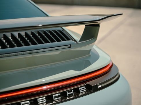 Used 2025 Porsche 911 Carrera RWD image 12