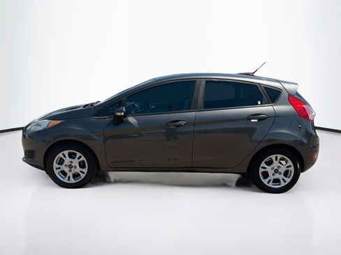 Used 2016 Ford Fiesta SE FWD image 4