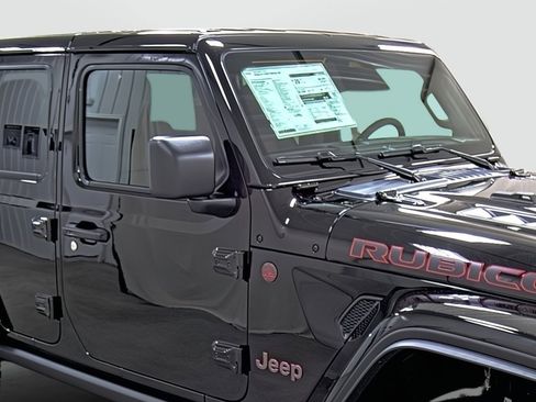 New 2026 Jeep Wrangler Unlimited Rubicon image 15