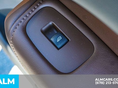 Used 2024 Volvo XC60 T8 Plus w/ Climate Package image 58