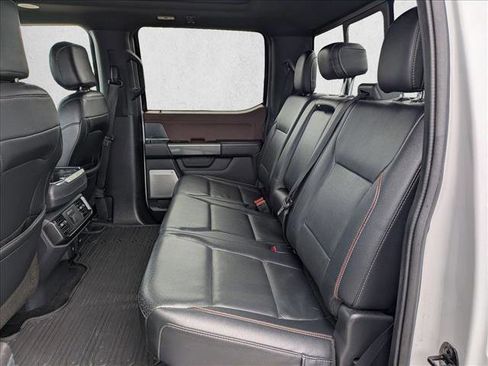 Used 2022 Ford F150 Lariat w/ Equipment Group 502A High image 19