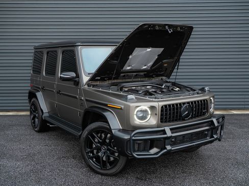 Used 2026 Mercedes-Benz G 63 AMG 4MATIC image 32