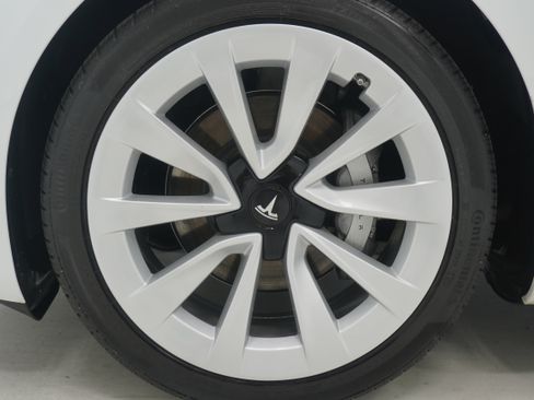Used 2023 Tesla Model 3 Standard Range RWD image 26
