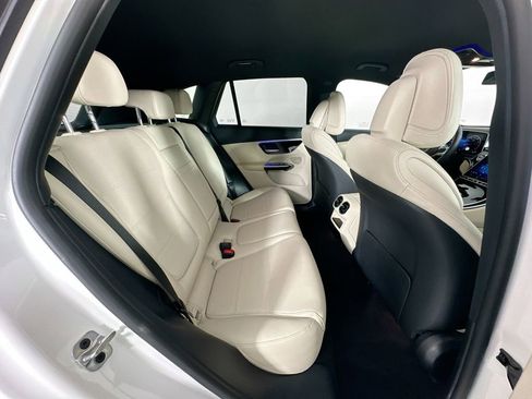 Certified 2023 Mercedes-Benz GLC 300 image 25