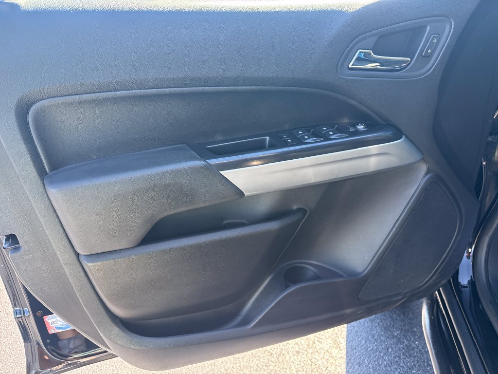 Used 2019 Chevrolet Colorado ZR2 AWD/4WD image 12