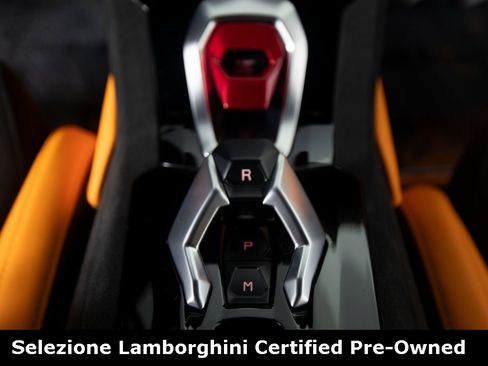 Used 2023 Lamborghini Huracan Tecnica image 19