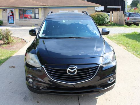 Used 2014 MAZDA CX-9 Touring w/ Touring Technology Package AWD/4WD image 4