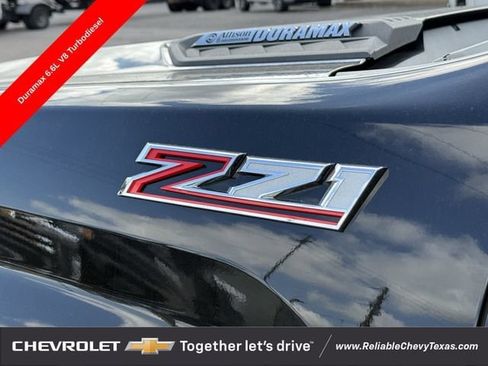 Used 2025 Chevrolet Silverado 2500 LTZ w/ LTZ Texas Edition AWD/4WD image 12