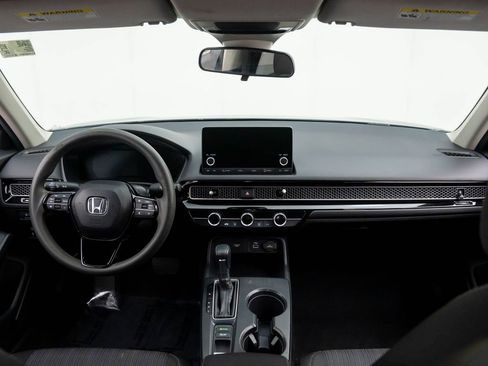 Used 2024 Honda Civic LX image 9