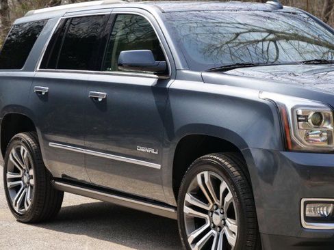 Used 2020 GMC Yukon Denali w/ Denali Ultimate Package image 42