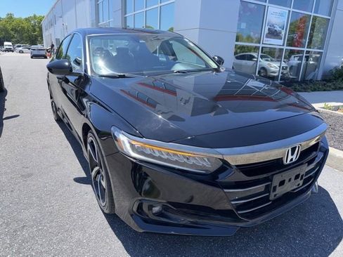Used 2021 Honda Accord Sport Special Edition image 2