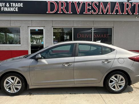 Used 2020 Hyundai Elantra Value Edition w/ Winter Weather Package FWD image 5