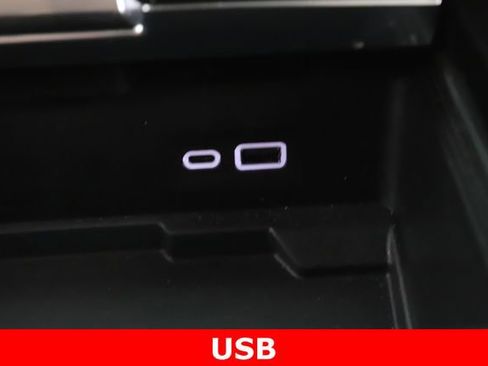 Used 2026 GMC Yukon Denali w/ Denali Reserve Package AWD/4WD image 28