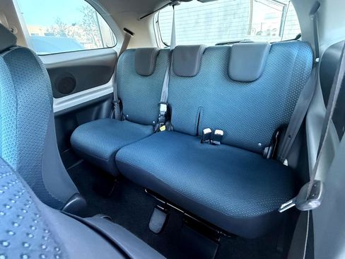 Used 2008 Toyota Yaris S image 16