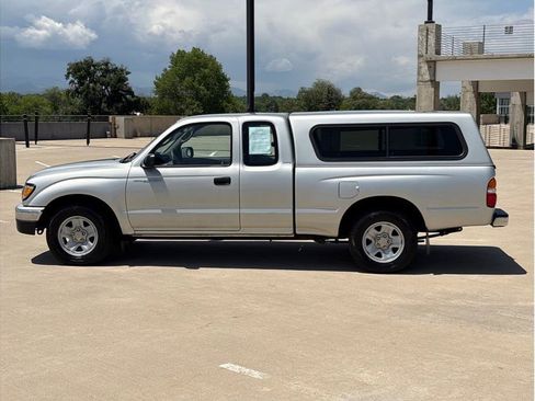 Used 2003 Toyota Tacoma 2WD Xtracab image 4