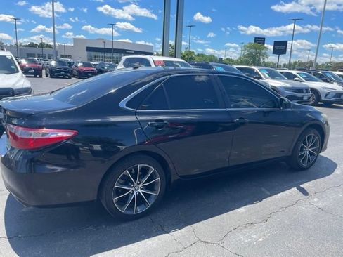 Used 2015 Toyota Camry XSE w/ Advanced Technology Package FWD image 2