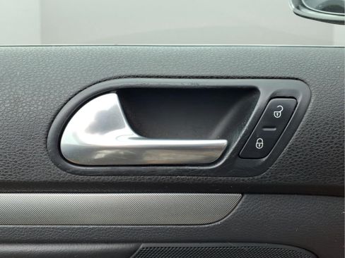 Used 2008 Volkswagen Jetta SE FWD image 17