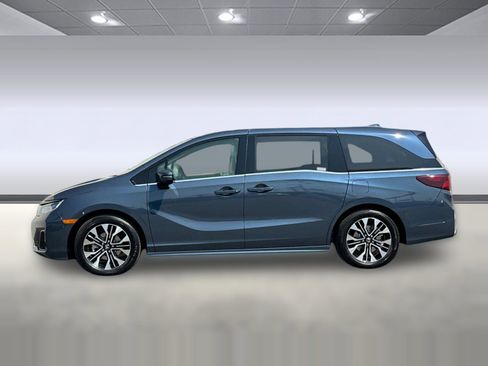 New 2026 Honda Odyssey Elite image 2