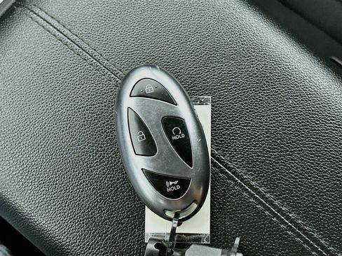 Used 2025 Hyundai Tucson SEL FWD image 25