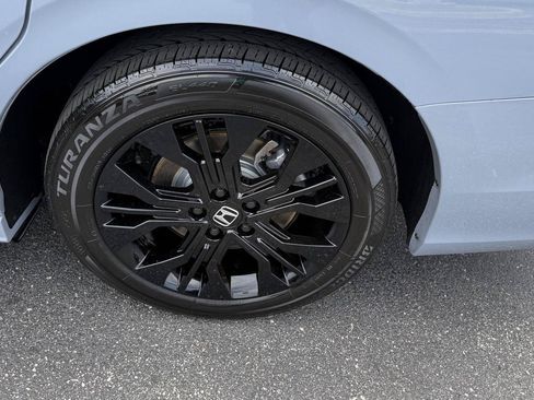 Used 2025 Honda Odyssey Sport-L image 10
