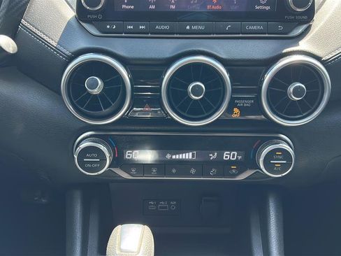 Used 2020 Nissan Sentra SV FWD image 19